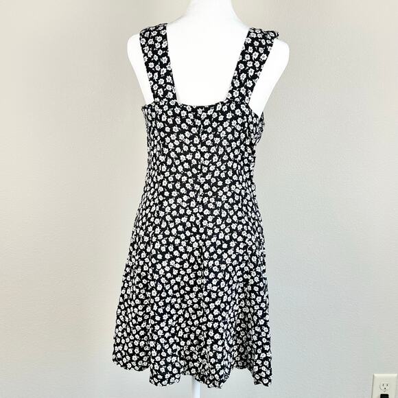 Vintage 90’s Women’s Ditsy Floral Print Mini Dress Vintage Sz 10 Modern Sz 6 - Picture 2 of 4
